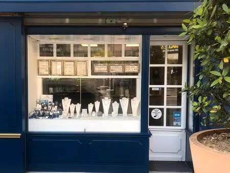 cession de bail commercial - local professionnel de 60 m² - hyères centre