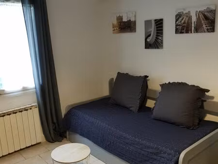 st aygulf particulier loue studio meublé 520/mois