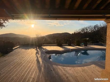 maison 5 pièces – 122 m² – vue rocher de roquebrune – piscine – climatisation – fibre – bo