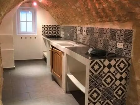 location maison village