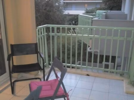 port fréjus - location 2p meublé à l'année