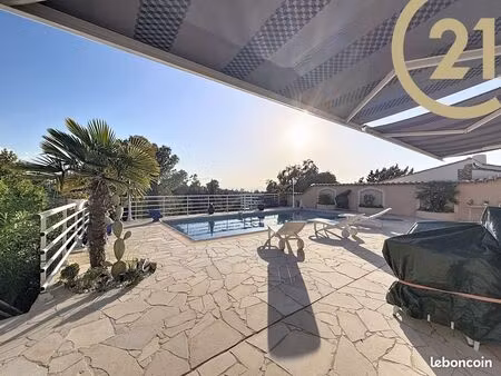 villa 4 pièces 109 m²