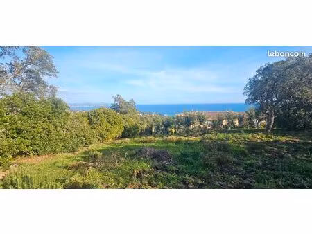 terrain 1 826 m² les issambres