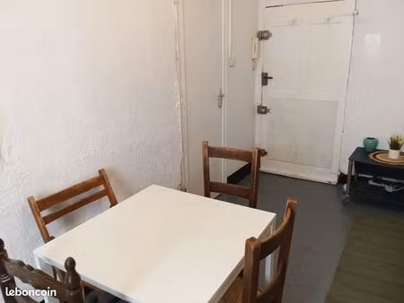 studio toulon centre ville proche mairie / port de plaisance