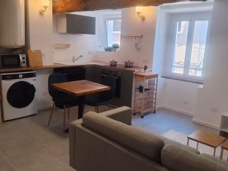 charmant t3 meublé et rénové 46m2 - clim