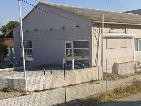 local commercial 120 m²