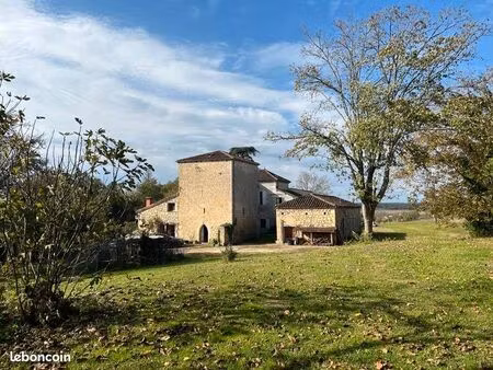 ferme 6 pièces 205 m²
