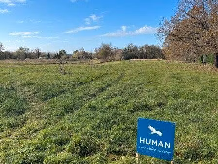 terrain 905 m² etauliers