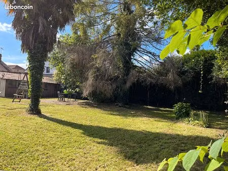 terrain 646 m² lons