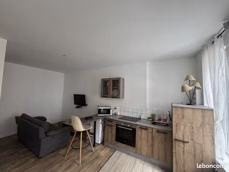 immeuble 6 pièces 90 m²