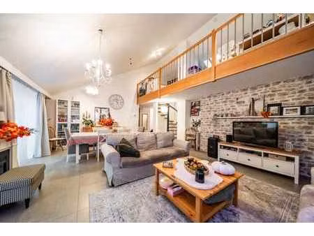 appartement 2/3 chambres avec jardin  terrasse et parking