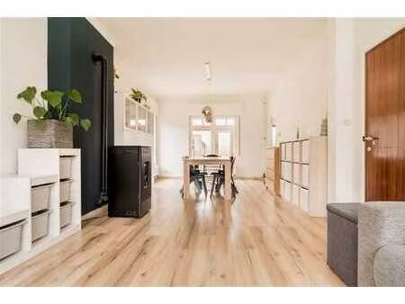 spacieuse maison familiale sur un terrain de 2.491 m² à mech