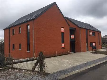 appartement une chambre avec terrasse à louer - saive