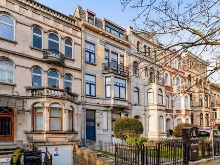 appartement à louer à forest € 1.300 (lkxc3) - victoire junot location | zimmo