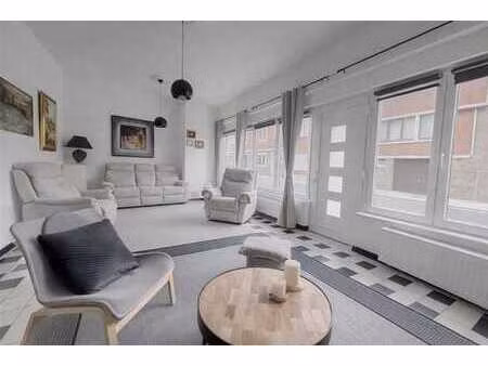 appartement 2 chambres rez de chaussée avec terrasse