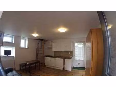 petite maison/appartement ( 1 chambre)