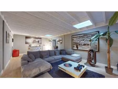 r-s-g - magnifique appt 3ch +/- 200m2 avec terrasse sud !