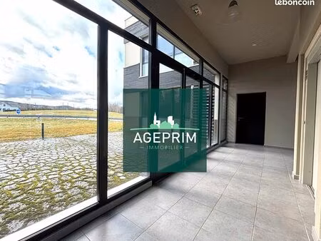 bureaux 102 m² remomeix