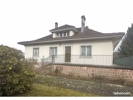 maison sur anould avec dependance et terrain de 4900 m2