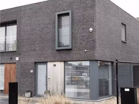 opportunité rare – maison 3 façades de 2020 – peb a