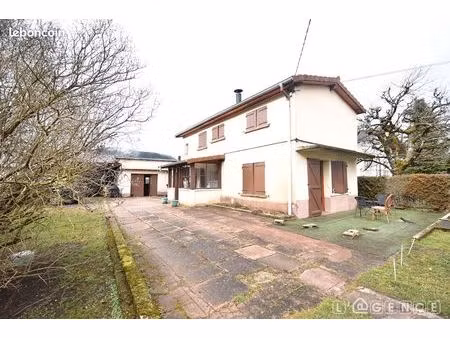 maison 5 pièces 80 m²