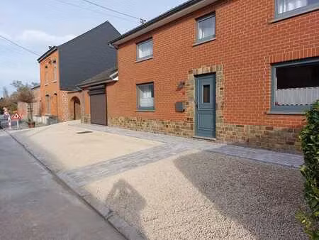 spacieuse maison villageoise