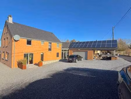 ? villa de 2009 avec géothermie & peb b – faulx-les-tombes