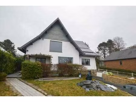 delfimmo - superbe villa avec salle de cinema !