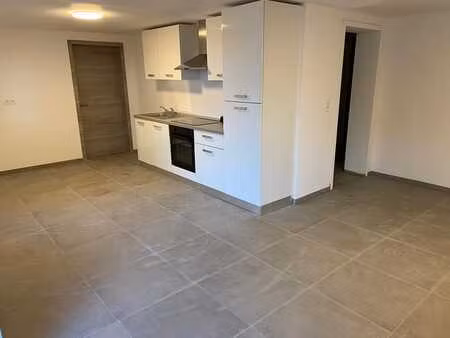 appartement charges comprises 78m carré 1 chambre