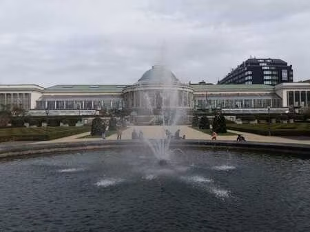 quartier botanique  bel appt lumineux 103m² 2 chs à rénover