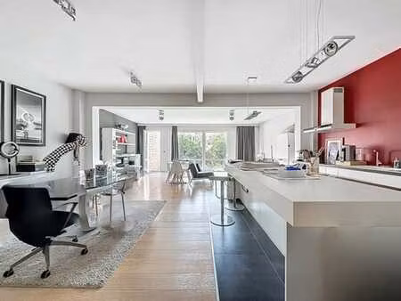 thieffry - duplex 2 chambres avec jardin + bureau profession