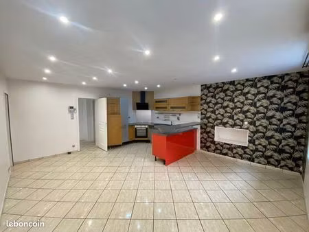 appartement t4 rdc 80m2