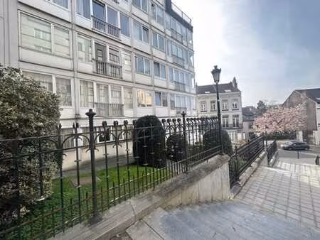 lumineux studio - mont du cinquantenaire