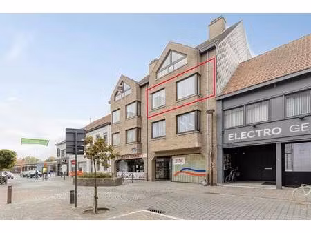 gerenoveerd appartement te koop in centrum waregem