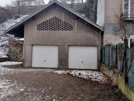 vente garage : idéal pour moto et stockage