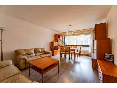 ixelles-eu district-appartement 2 chambres-cavette-emplaceme