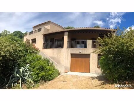 ventes aux enchères le 6 mars