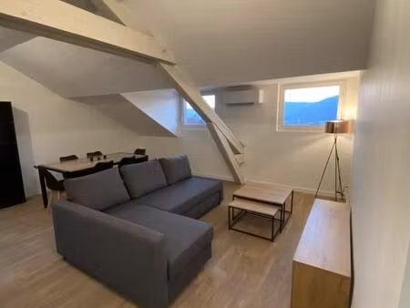immeuble 14 pièces 250 m²