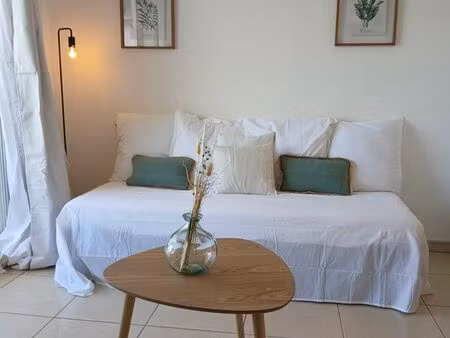 studio meublée à louer proche de l'université