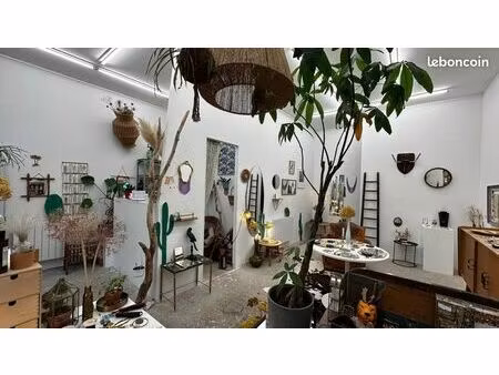 local commercial à vendre