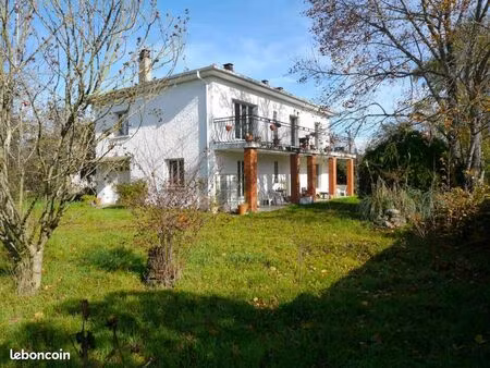 maison 7 pièces 153 m²