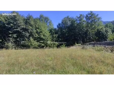 terrain 853 m² jaujac