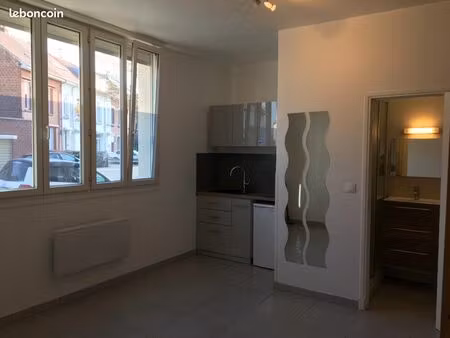 studio à louer 18m2