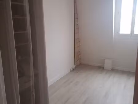 studio 12m2 location