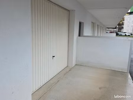 garage résidence ephyra