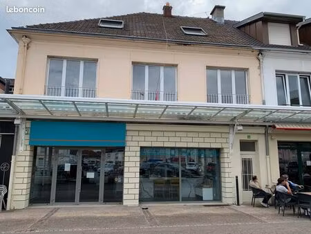 bureaux 140 m2  1er et 2ème étage  place du marché st die