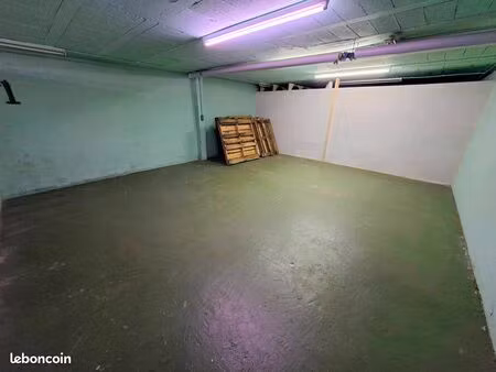 location grande cave saine 36m2 dans quartier calme de rueil malmaison