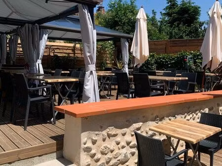 restaurant / bar licence iv