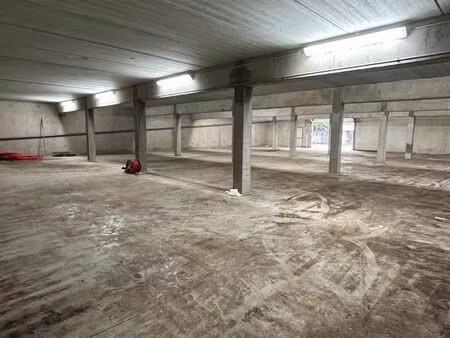 local de stockage ou activité artisanal