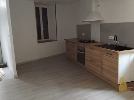 vend maison entièrement rénovée